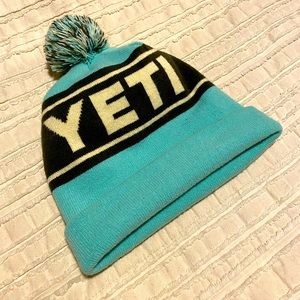 Yeti beanie